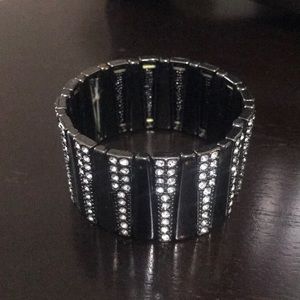 Black rhinestones stretch statement bracelet